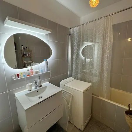Апартаменты Elegant Porte De Saint Cloud *